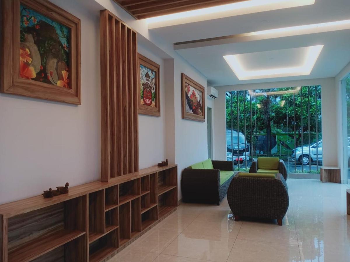 Oyo 90102 Edotel Hotel By Dbest Hospitality บันดุง ภายนอก รูปภาพ