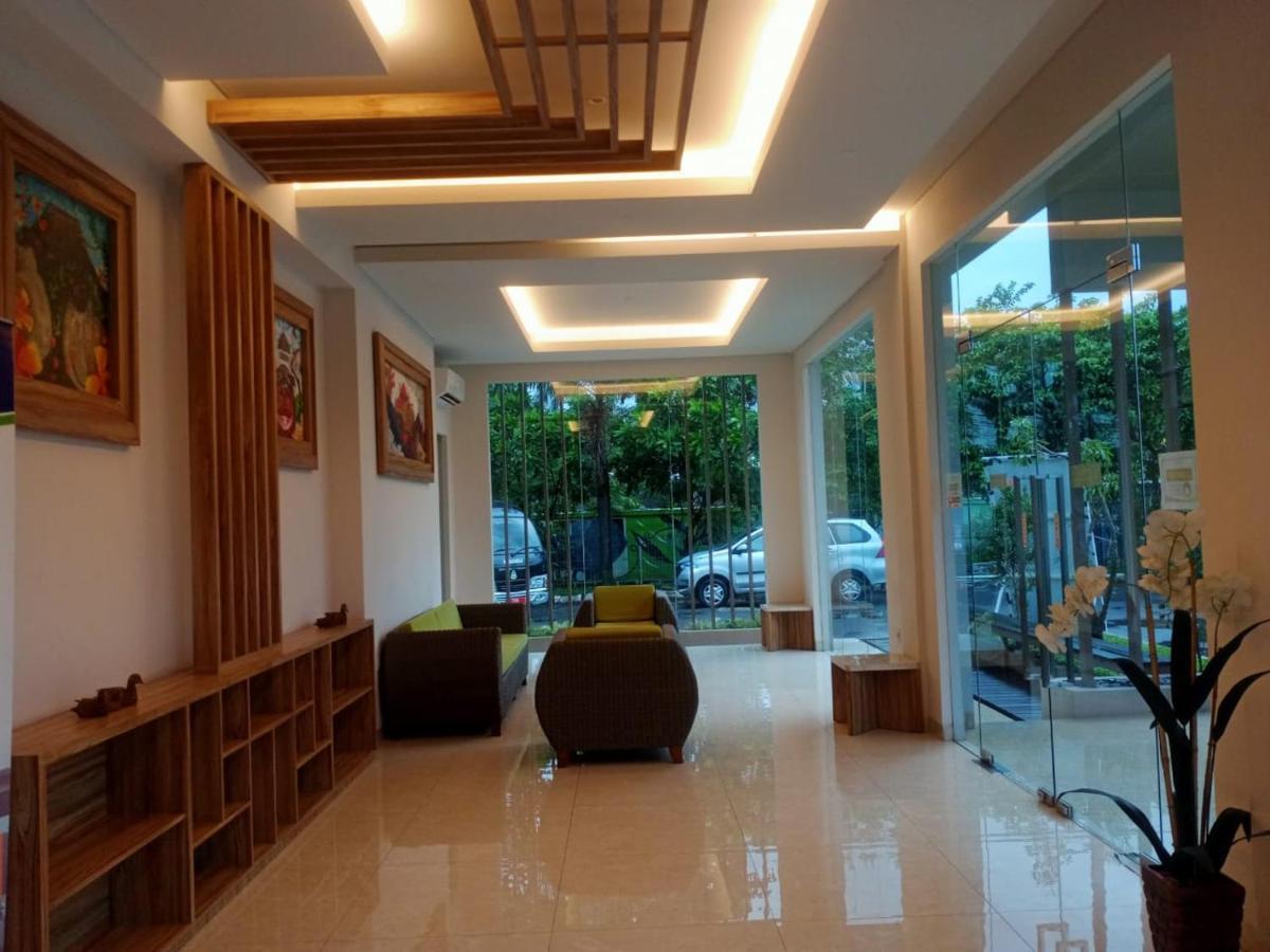 Oyo 90102 Edotel Hotel By Dbest Hospitality บันดุง ภายนอก รูปภาพ